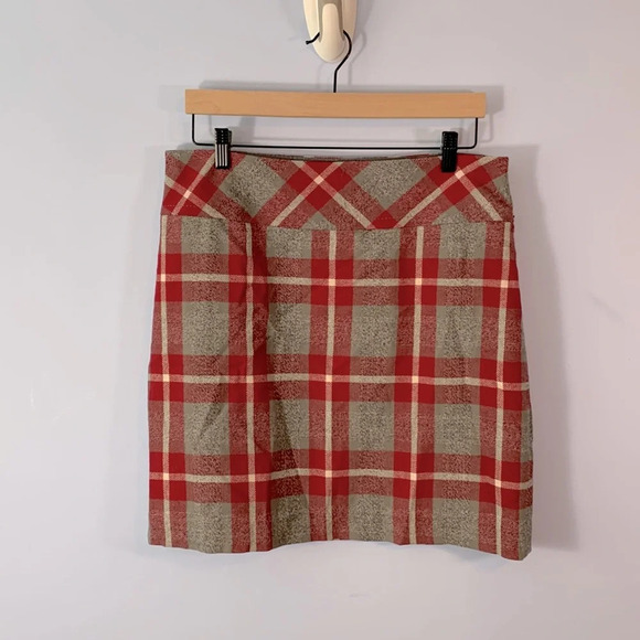 Eddie Bauer size 10 wool mini skirt red gray plaid tartan size zip lined buckeye - Picture 1 of 6